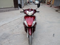 Bán xe Honda Vision Fi 1 chủ đi từ 214 nguyên bản hết Bán xe Honda Vision Fi 1 chủ đi từ 214 nguyên bản hết