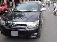 Bán xe Toyota Hilux 2.5 E số sàn 2013 màu đen nhà xài kỹ zin cứng Bán xe Toyota Hilux 2.5 E số sàn 2013 màu đen nhà xài kỹ zin cứng
