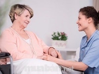 Cần hai người giúp việc nhà và giữ trẻ. Làm 2 nơi gần nhau Cần hai người giúp việc nhà và giữ trẻ. Làm 2 nơi gần nhau