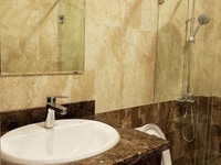 Bán nhà ngõ 164 Vương Thừa Vũ 45m2 5t mới tinh oto đỗ cửa 4 tỷ Bán nhà ngõ 164 Vương Thừa Vũ 45m2 5t mới tinh oto đỗ cửa 4 tỷ