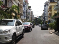 Bán nhà hẻm xe hơi 8m đường 3 tháng 2, Q10. DT: 4,2mx18m Bán nhà hẻm xe hơi 8m đường 3 tháng 2, Q10. DT: 4,2mx18m