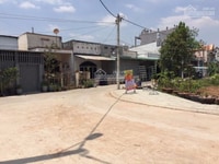 Bán gấp 2 nền đất liền kề gần MT Thống Nhất, Q. 12, đã có sổ riêng. Bán gấp 2 nền đất liền kề gần MT Thống Nhất, Q. 12, đã có sổ riêng.
