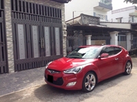 Cần bán xe Hyundai Veloster 2012 tự động màu đỏ nhập khẩu Cần bán xe Hyundai Veloster 2012 tự động màu đỏ nhập khẩu