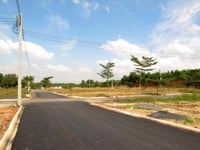 Đất xây trọ 240m2, 800tr, SHR, gần khu công nghiệp, đường lớn Đất xây trọ 240m2, 800tr, SHR, gần khu công nghiệp, đường lớn