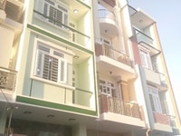 Bán nhà 1T 3 L (4x15) m2, đường ô tô 16m, giá 4 tỷ sau siêu thị Bán nhà 1T 3 L (4x15) m2, đường ô tô 16m, giá 4 tỷ sau siêu thị
