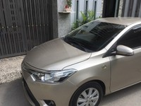 Cần bán chiếc Toyota Vios E 2017 số sàn màu vàng cát xe mới mua Cần bán chiếc Toyota Vios E 2017 số sàn màu vàng cát xe mới mua