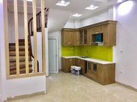 Bán nhà Phố Dịch Vọng – Cầu Giấy, 32 m2, 5 tầng, Mới đẹp, 3.6 tỷ. Bán nhà Phố Dịch Vọng – Cầu Giấy, 32 m2, 5 tầng, Mới đẹp, 3.6 tỷ.