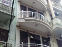 Nhà Nguyễn Khánh Toàn, 52m2 x 5t, MT 4,2m, 9,2 tỷ, ngõ 5m, ô tô tránh Nhà Nguyễn Khánh Toàn, 52m2 x 5t, MT 4,2m, 9,2 tỷ, ngõ 5m, ô tô tránh