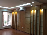 Bán nhà P.Lô Lạc Long Quân, 68m2, 5 tầng, MT 4,2m, 7,9 tỷ, ô tô đỗ Bán nhà P.Lô Lạc Long Quân, 68m2, 5 tầng, MT 4,2m, 7,9 tỷ, ô tô đỗ