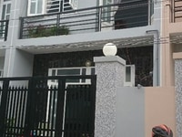 Bán nhà 1L, 3PN dt100m2 gần chợ Bình Chánh giá chỉ 490tr. Bán nhà 1L, 3PN dt100m2 gần chợ Bình Chánh giá chỉ 490tr.