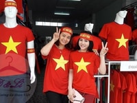 Áo cờ đỏ sao vàng giá rẻ chất đẹp tại TPHCM Áo cờ đỏ sao vàng giá rẻ chất đẹp tại TPHCM