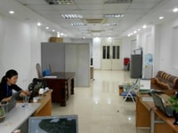 Cho thuê VP 90m2-25 triệu, 130 Quán Thánh, có hầm để 100 xe máy Cho thuê VP 90m2-25 triệu, 130 Quán Thánh, có hầm để 100 xe máy
