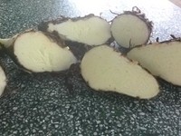 Cần bán giống khoai môn sáp ruột vàng Cần bán giống khoai môn sáp ruột vàng