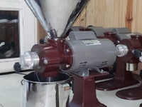 Máy xay cà phê công nghiệp công suất 1HP dùng motor Nhật Bổn Máy xay cà phê công nghiệp công suất 1HP dùng motor Nhật Bổn