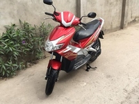 Huyền thoại 1 thời. Air Blade 2010 màu đỏ bạc công tử chính chủ Huyền thoại 1 thời. Air Blade 2010 màu đỏ bạc công tử chính chủ