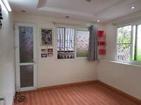 Cho thuê căn hộ tập thể phố Võ Thị Sáu mới sửa đẹp Cho thuê căn hộ tập thể phố Võ Thị Sáu mới sửa đẹp