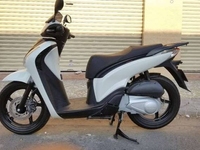 Sh 150i nhập Trắng Sporty zin , Số máy 1114 , Đkld 2013 Sh 150i nhập Trắng Sporty zin , Số máy 1114 , Đkld 2013