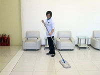 Cần tuyển gấp 1 nữ tạp vụ dọn phòng khách sạn lương 5,5tr bao ăn ở Cần tuyển gấp 1 nữ tạp vụ dọn phòng khách sạn lương 5,5tr bao ăn ở