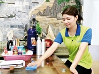 Cần tìm 1 người giữ trẻ 1 người giúp việc nhà 1 người chăm người già Cần tìm 1 người giữ trẻ 1 người giúp việc nhà 1 người chăm người già