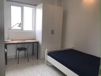 Cần người đi chợ, nấu ăn, giặc ủi áo quần, chăm sóc em bé Cần người đi chợ, nấu ăn, giặc ủi áo quần, chăm sóc em bé