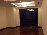 Cho thuê căn hộ CHCC Royal city , R2, 109m, 2 ngủ, k đồ, 14 triệu/ th Cho thuê căn hộ CHCC Royal city , R2, 109m, 2 ngủ, k đồ, 14 triệu/ th
