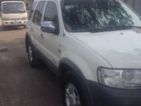 Bán xe Ford Escape Xlt 2002 trắng máy zin cọp đẹp xuất xắc Bán xe Ford Escape Xlt 2002 trắng máy zin cọp đẹp xuất xắc