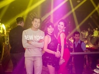 Tuyển Gấp Nam Nữ phục vụ Karaoke lương cao Tuyển Gấp Nam Nữ phục vụ Karaoke lương cao
