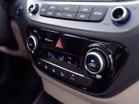 Bán xe Hyundai Accent 2019 Giá Tốt Nhất, Lãi Suất Thấp, Giao Xe Ngay Bán xe Hyundai Accent 2019 Giá Tốt Nhất, Lãi Suất Thấp, Giao Xe Ngay