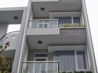 Nhà 3 lầu 5 phòng ngủ đường 13 P4 quận 8 Nhà 3 lầu 5 phòng ngủ đường 13 P4 quận 8