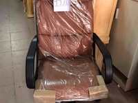 Ghế giám đốc da bò - chân nhựa cao cấp - 950000 Ghế giám đốc da bò - chân nhựa cao cấp - 950000