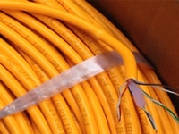 Dây cáp mạng cat6e AMP vàng cam Dây cáp mạng cat6e AMP vàng cam