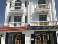 Bán gấp biệt thự mini ngay trung tâm TT Nhà Bè, Dt 5,2x17,5m.Giá 4,8t Bán gấp biệt thự mini ngay trung tâm TT Nhà Bè, Dt 5,2x17,5m.Giá 4,8t