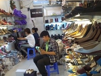Mình đang cần sang gấp Kiot đang kinh doanh đối diện chợ Mình đang cần sang gấp Kiot đang kinh doanh đối diện chợ