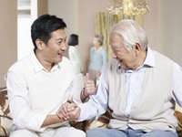 Cần gấp 1 người giữ trẻ 1 người giúp việc nhà 1 người chăm người già Cần gấp 1 người giữ trẻ 1 người giúp việc nhà 1 người chăm người già