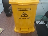 Thùng rác y tế thùng rác đạp chân y tế bệnh viện 15 lít tại TP HCM Thùng rác y tế thùng rác đạp chân y tế bệnh viện 15 lít tại TP HCM
