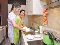 Cần gấp 1 người giữ trẻ 1 người giúp việc nhà 1 người chăm người già Cần gấp 1 người giữ trẻ 1 người giúp việc nhà 1 người chăm người già