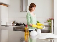 Cần gấp 1 người giữ trẻ 1 người giúp việc nhà 1 người chăm người già Cần gấp 1 người giữ trẻ 1 người giúp việc nhà 1 người chăm người già