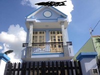 Bán nhà ngay chợ trường học DT 5x17 gồm 1 lầu 3 phòng 2 tolet Bán nhà ngay chợ trường học DT 5x17 gồm 1 lầu 3 phòng 2 tolet