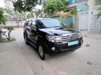 Cần bán nhanh xe Fortuner 2010 tự động 4x4 xăng màu đen còn rất đẹp Cần bán nhanh xe Fortuner 2010 tự động 4x4 xăng màu đen còn rất đẹp