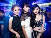 TUYỂN NHÂN VIÊN PHỤC VỤ NHÀ HÀNG- KARAOKE-CAFE-MASSAGE- LƯƠNG CAO TUYỂN NHÂN VIÊN PHỤC VỤ NHÀ HÀNG- KARAOKE-CAFE-MASSAGE- LƯƠNG CAO