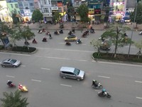 Hơn 30 tỷ Mặt PhốTrần Duy Hưng, cho thuê 110 triệu/tháng Hơn 30 tỷ Mặt PhốTrần Duy Hưng, cho thuê 110 triệu/tháng