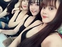 Nhân viên Nữ phục vụ Karaoke King Nhân viên Nữ phục vụ Karaoke King