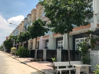 Nhà Phố 3 lầu cách Làng ĐH QG Thủ Đức 10p, NH VCB hỗ trợ vay 70% Nhà Phố 3 lầu cách Làng ĐH QG Thủ Đức 10p, NH VCB hỗ trợ vay 70%