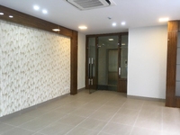 Bán nhà ngõ 34 Nguyên Hồng 65m2 5.5t cầu thang máy 13.4 tỷ Bán nhà ngõ 34 Nguyên Hồng 65m2 5.5t cầu thang máy 13.4 tỷ