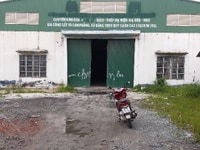 Cho thuê nhà xưởng dt: 1800m2 giá 60 triêu/tháng, quận 12. Cho thuê nhà xưởng dt: 1800m2 giá 60 triêu/tháng, quận 12.