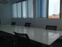 Tôi còn trống 1 phòng 30 m2 tòa nhà văn phòng tại mặt phố Phan Huy ích Tôi còn trống 1 phòng 30 m2 tòa nhà văn phòng tại mặt phố Phan Huy ích