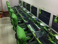 Hà nội cần bán thanh lý phòng nét H110 giá rẻ máy đã dùng đc 8 tháng Hà nội cần bán thanh lý phòng nét H110 giá rẻ máy đã dùng đc 8 tháng