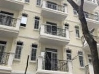 Cho thuê nhà liền kề 96 Nguyễn Huy Tưởng dt 70m2 , có tháng máy Cho thuê nhà liền kề 96 Nguyễn Huy Tưởng dt 70m2 , có tháng máy