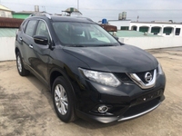 Bán Nissan X-Trail Mid SGLE giá tốt nhất thị trường. Đủ màu! Bán Nissan X-Trail Mid SGLE giá tốt nhất thị trường. Đủ màu!