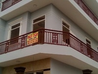 Nhà chính chủ bán 1 trệt 2 lầu căn góc lê văn lương Nhà chính chủ bán 1 trệt 2 lầu căn góc lê văn lương